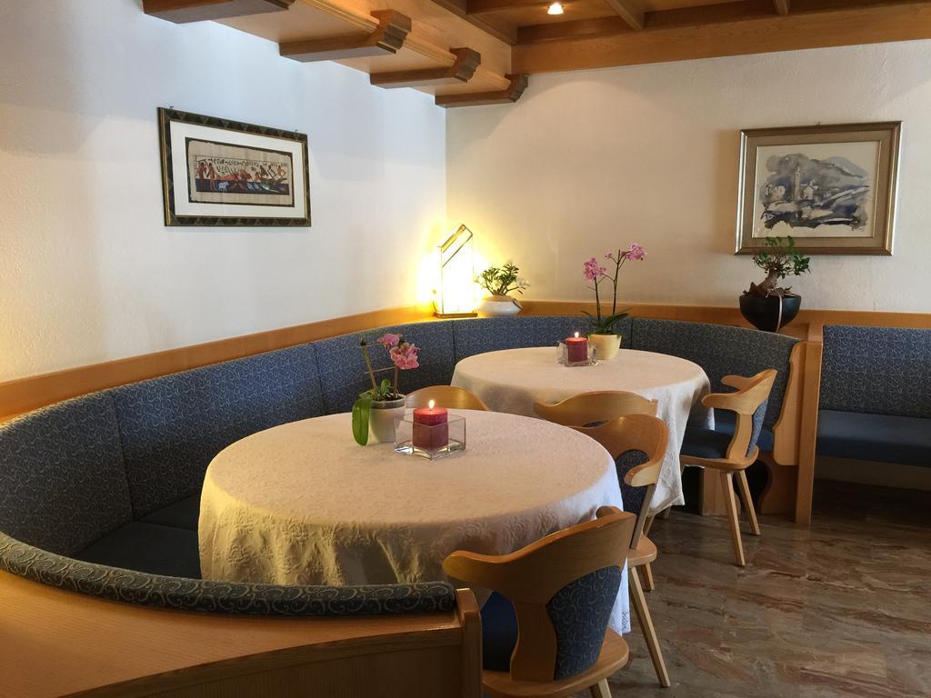 Albergo Alisander Corvara In Badia Ngoại thất bức ảnh